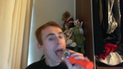 Wiwi égratigne "Jersey" des Naive New Beaters