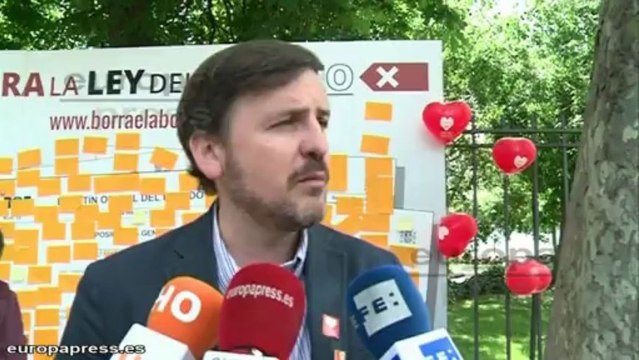 'Derecho a Vivir' recoge firmas contra el aborto