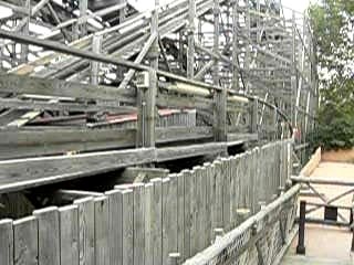 ARRIVE MANEGE MAMAN CLARA