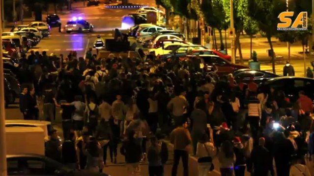 250513 Sant Andreu celebra una rua de carnaval al mes de maig.