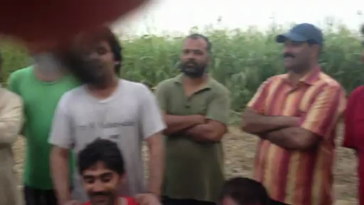 mujhey pyar ki zindagi
