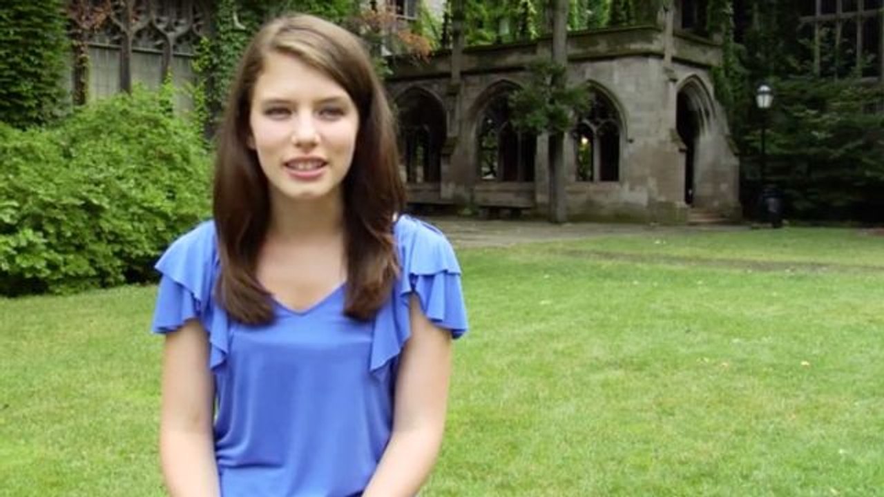 Top Ten College Women - Glamour's 2011 Top 10 College Women: Ally Bain