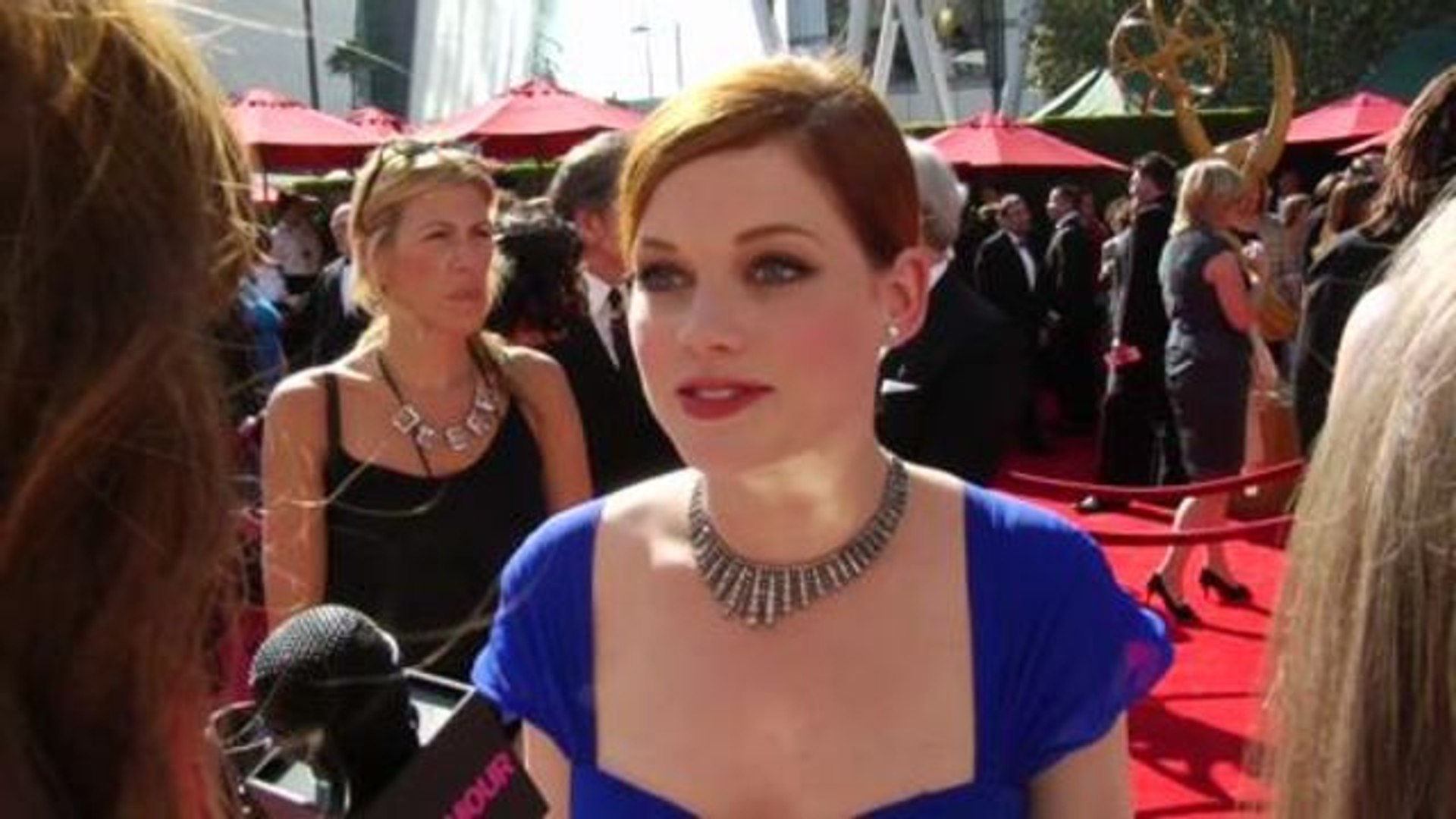 ⁣Red Carpet Roundup - Emmys 2012 Red Carpet: Celebrities Reveal Their Biggest Red Carpet Fears