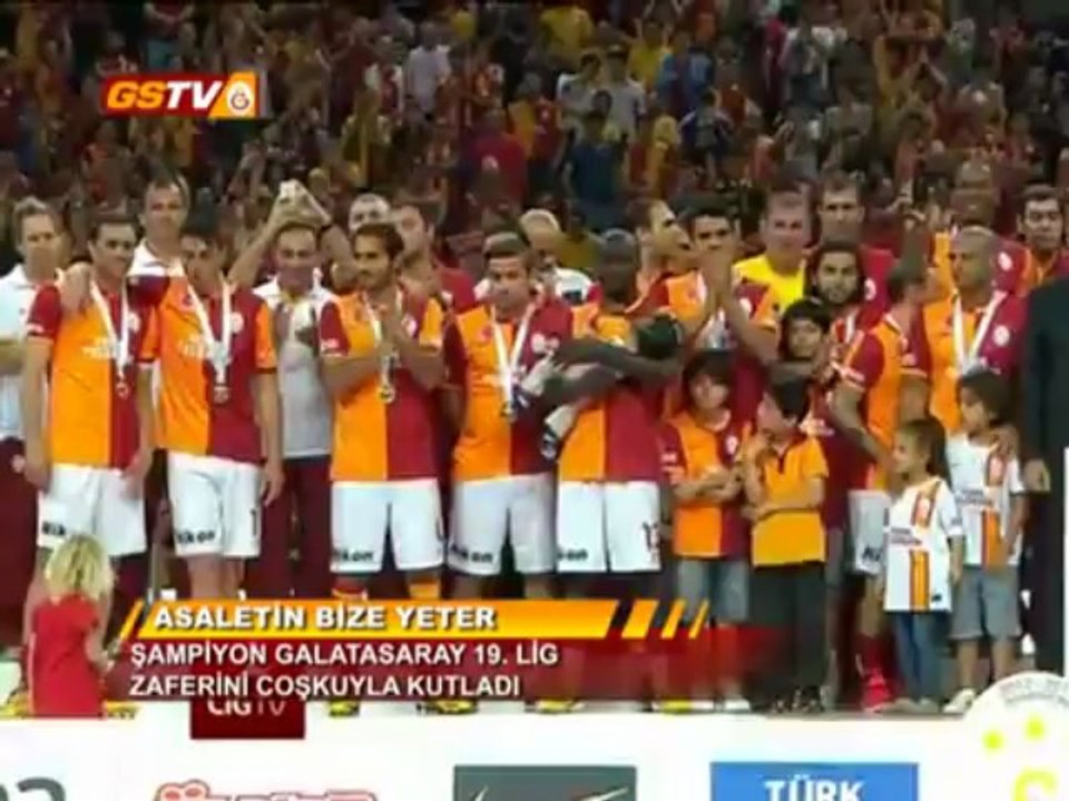 2012-2013 SEZONU ŞAMPİYONU GALATASARAY