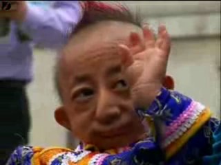 Kamal khan btni (SmallestMan_0b77_w_2.kamal btni)