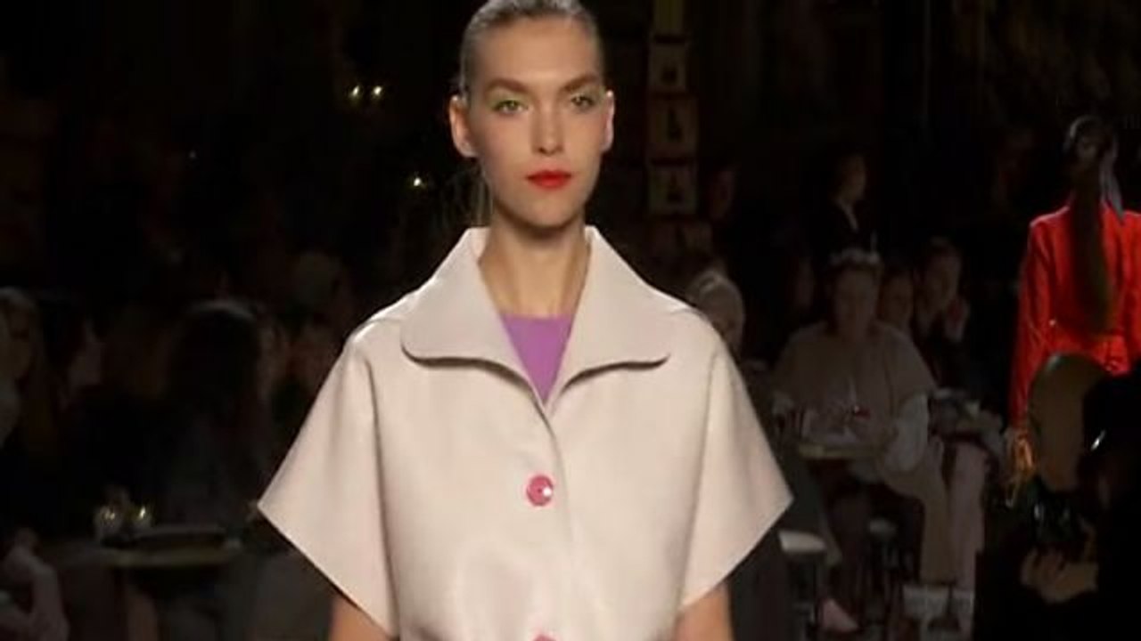 Loewe Spring 2011