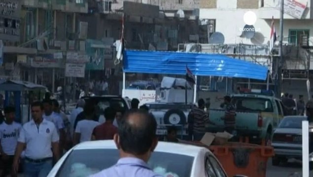 Una cadena de atentados deja más de medio centenar de...