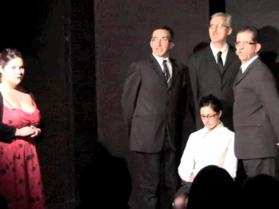 Débrayage de Rémi de Vos par les Désordianires présentation