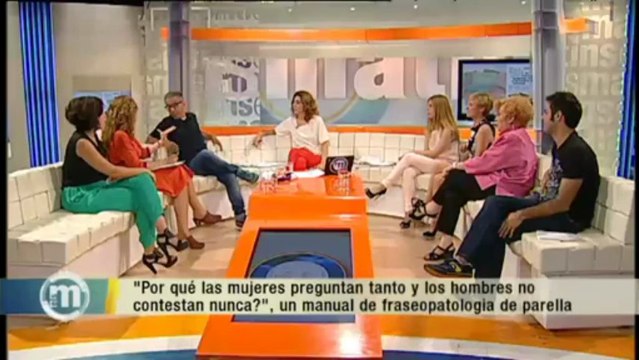 TV3 - Els matins - Por qué las mujeres preguntan tanto y los hombres no contestan nunca? , un man