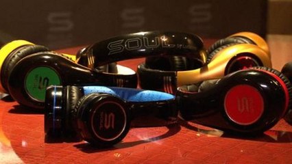 Ludacris - Not Blowing Smoke - With New Headphones