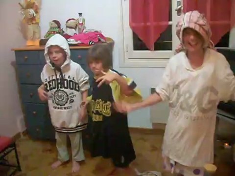 009....mes petits enfants les rappeurs lol