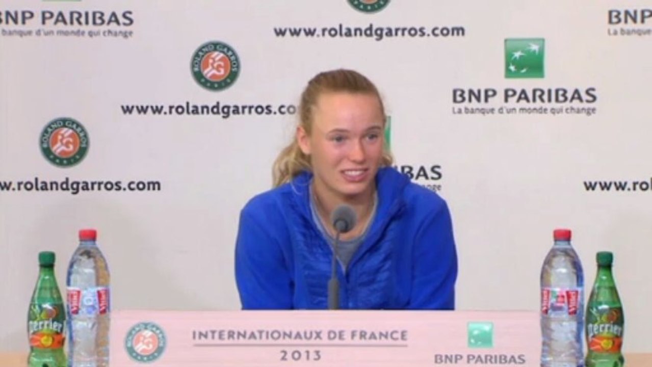 Woźniacki cieszy się z wygranej