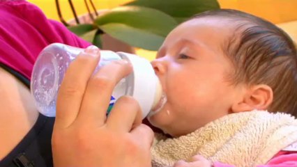 Préparer et donner le biberon