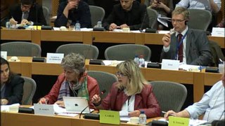 Catherine Grèze interpelle l'EFSA et la Commission sur la transparence et la qualité de l'expertise sur les OGM