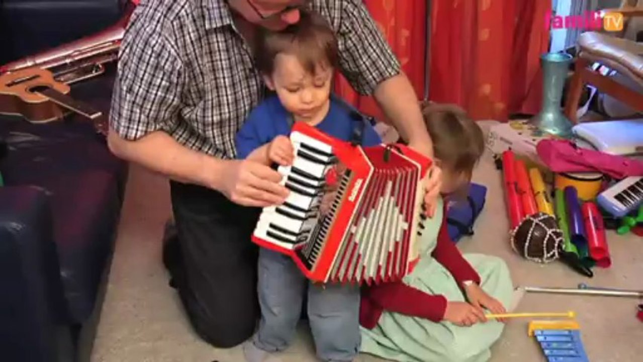 Un cours d'éveil musical au Tout Petit Conservatoire