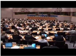 Χουντής σε Μπαρνιέ για κόκκινα δάνεια και κούρεμα καταθέσεων