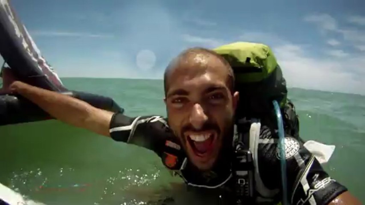 Una boya feliz