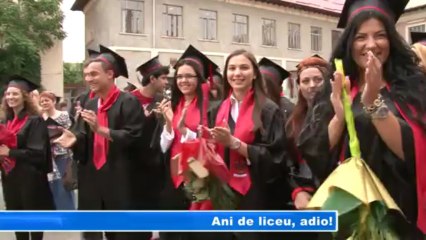 ANI DE LICEU ADIO