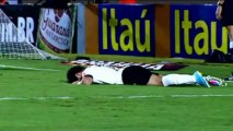 Corinthians, clamoroso errore di Pato!