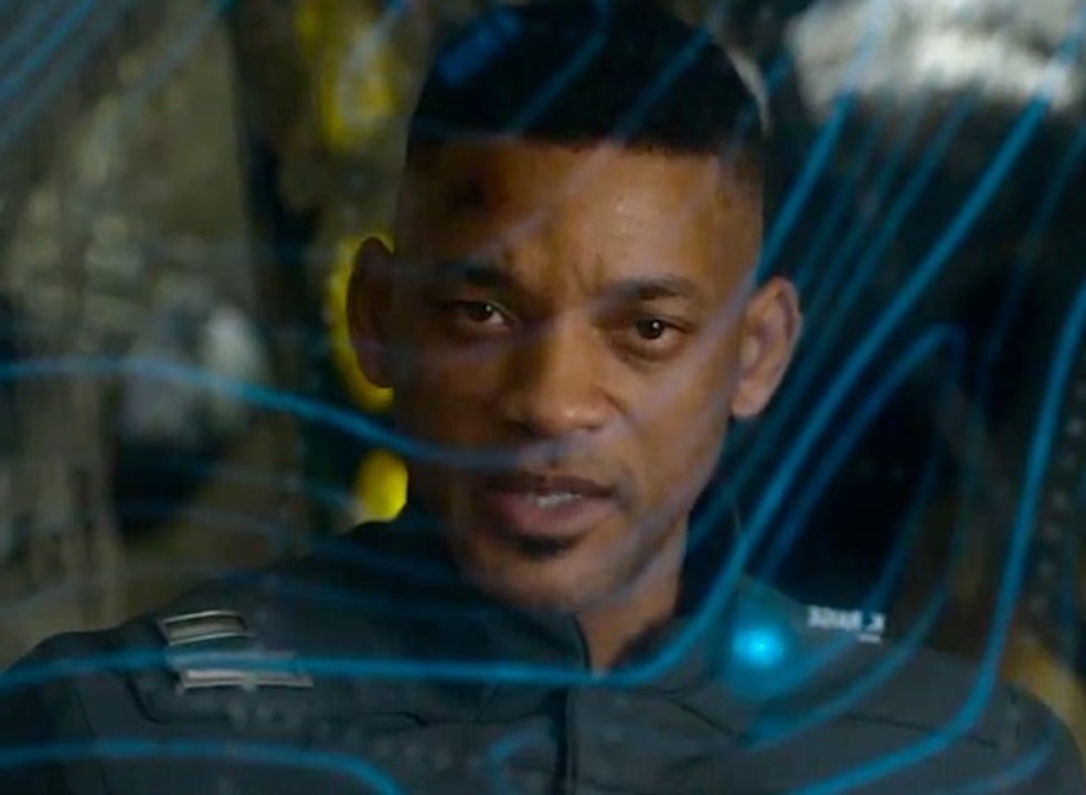 After Earth "New Enemy" Clip