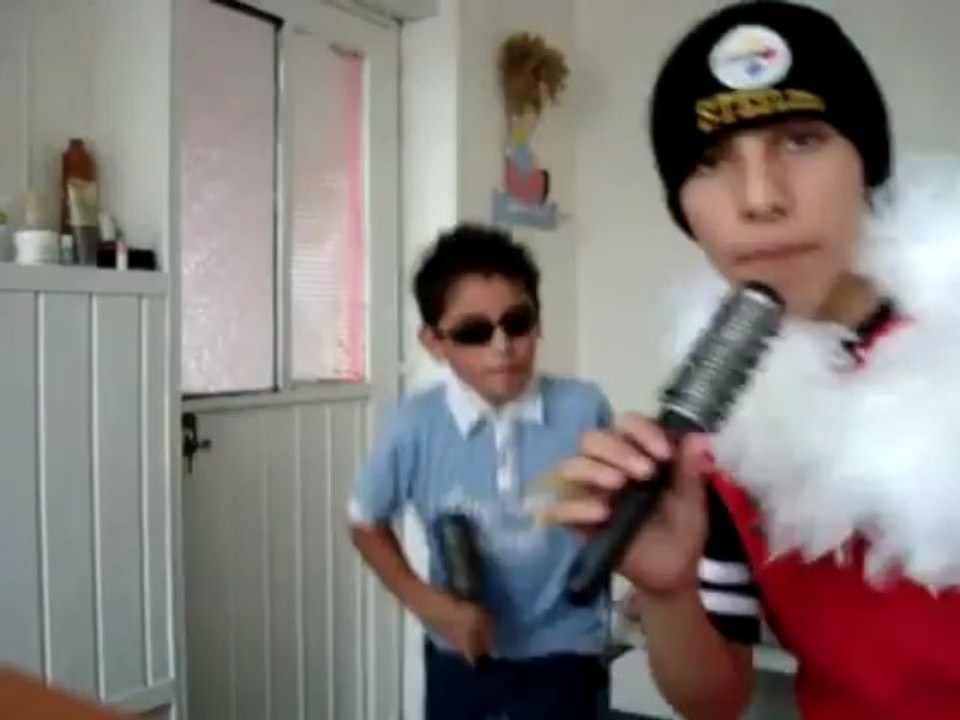 Numa Numa O ZONE DRAGOSTEA - ROBESPIERRE Y BRANDON.