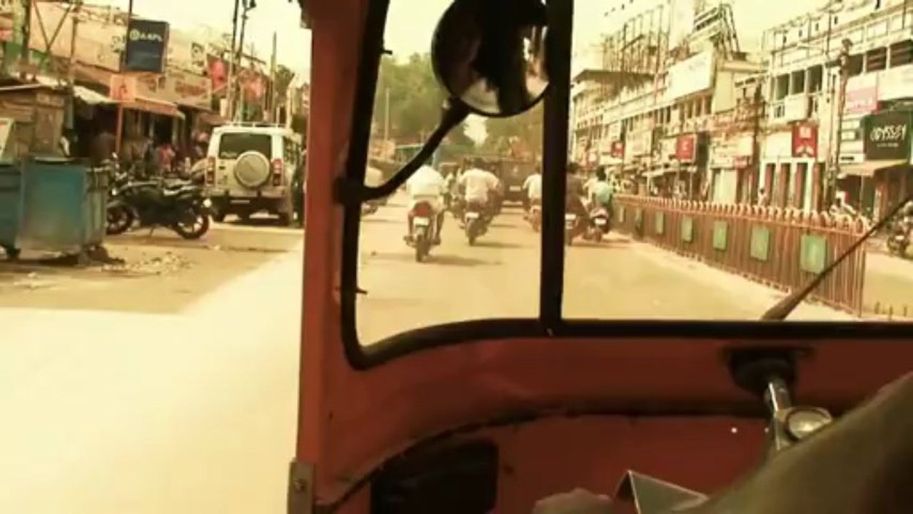 CHRIS TOMLIN (How Great Is Our God )