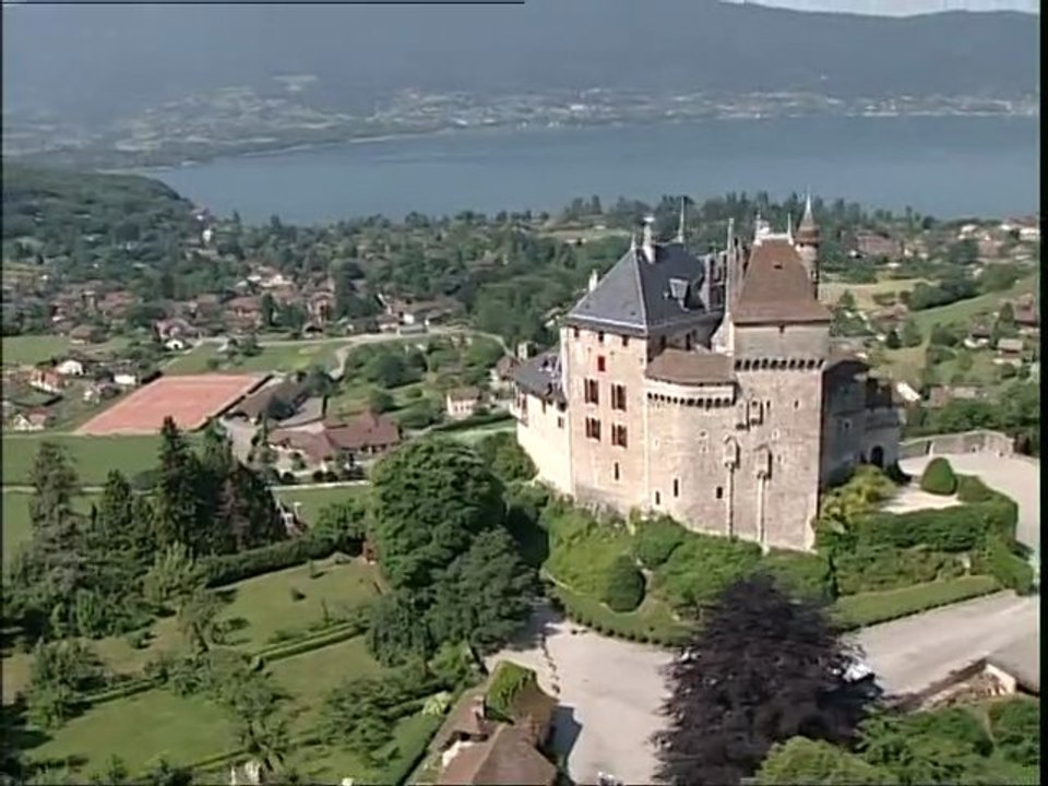 Annecy : une ville au cadre privilégié entre lac et montagnes