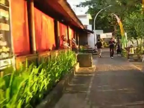 La promenade de Sanur au lever du soleil