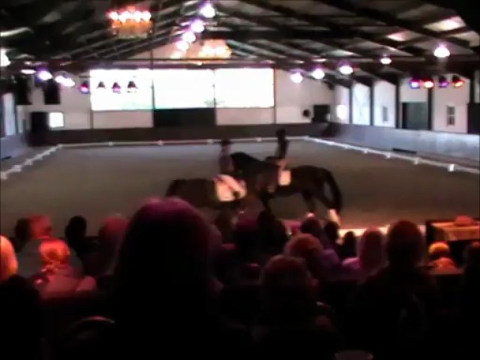 Pas de deux Tineke et Imke _ traduit