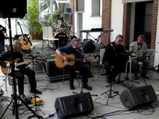 SU IN COLLINA (DANIELE BIACCHESSI   GANG)