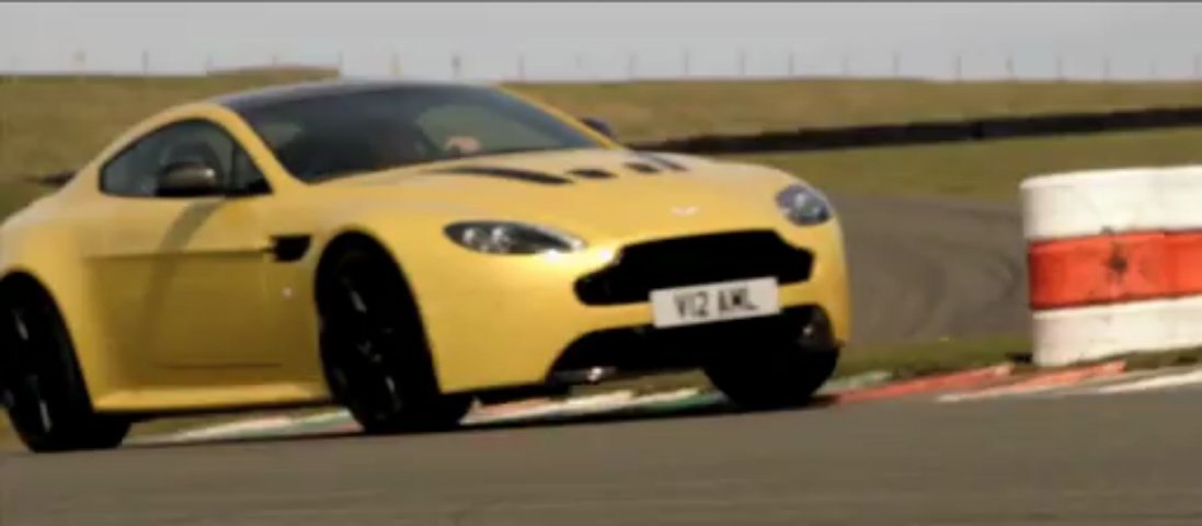 Aston Martin V12 Vantage S