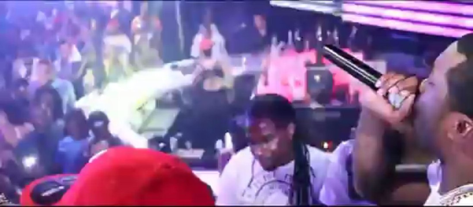Ace Hood & Meek Mill Perform "Bugatti" Remix & "We Outchea" Live At Club Mansion