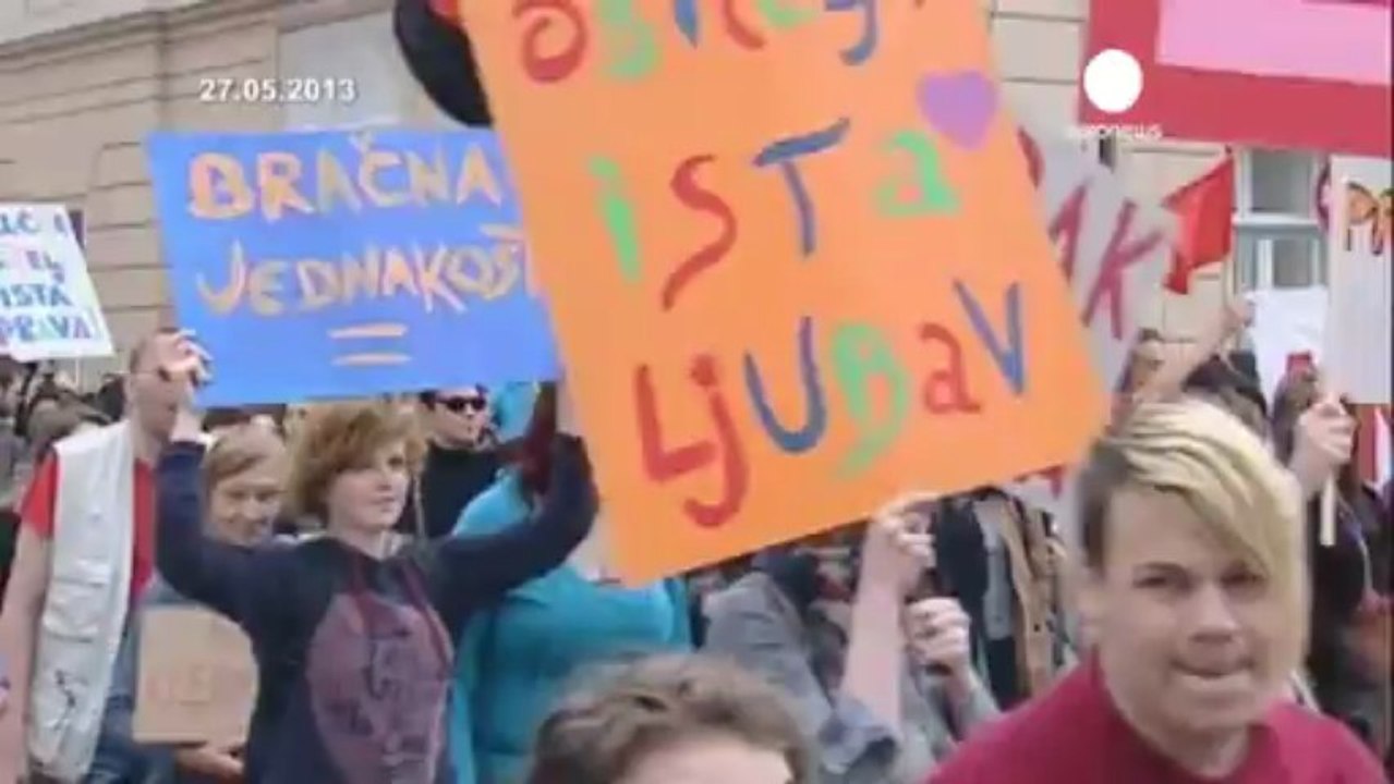 Croazia: muro contro muro sui matrimoni gay