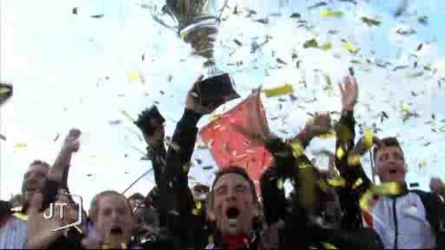 Football : Luçon fête sa montée en National (Vendée)