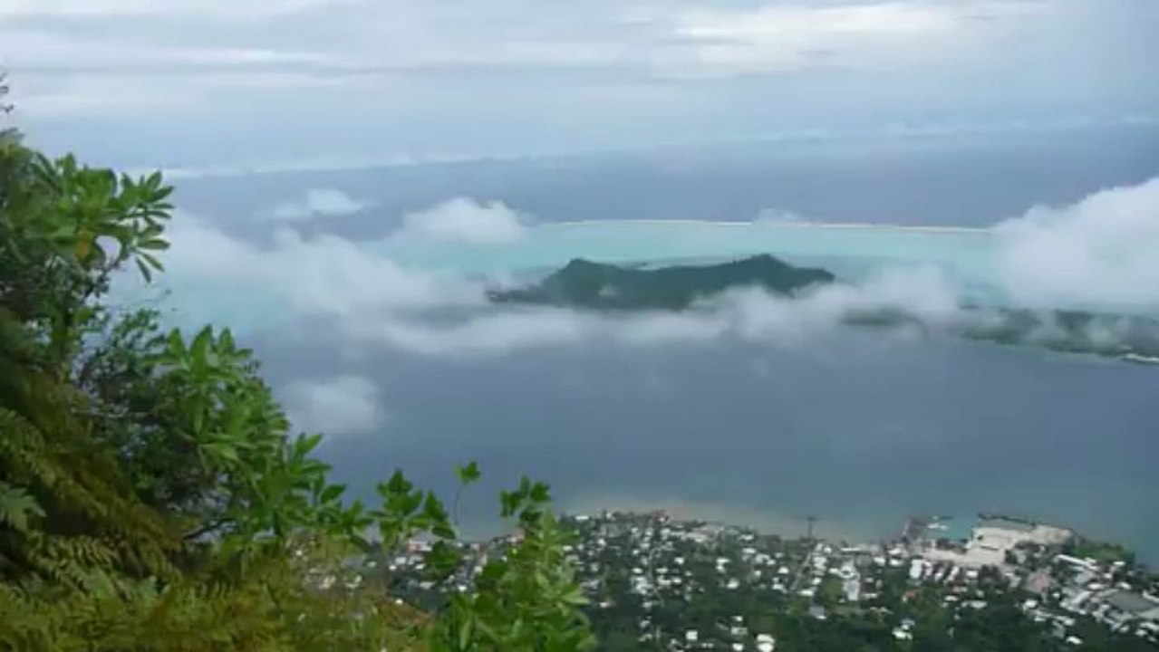 Randonnée (n°2) sur le Mont Pahia à Bora-Bora en Polynésie Française