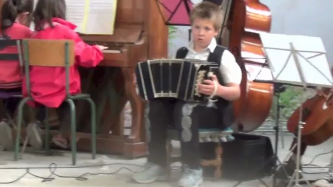 Orquesta de niños, tango