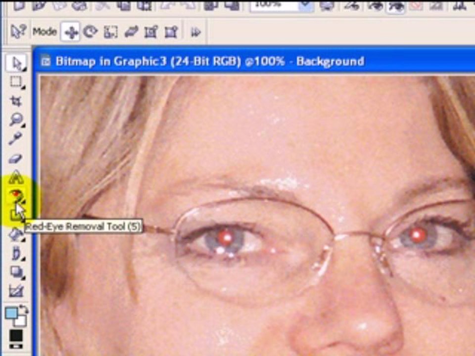 Redeye removal in CorelDraw