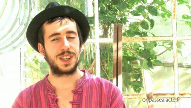 J'ai décidé d'organiser un atelier autogéré et pluridisciplinaire pour les artistes (version courte)