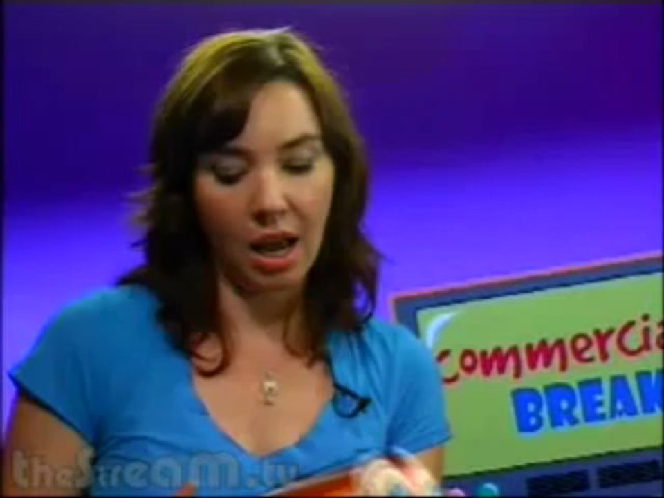 Progressive'S Flo, Aka Stephanie Courtney, On Selling Out - Video ...