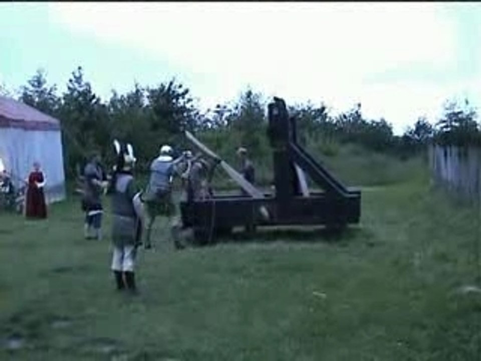 Tir d'un Onagre / catapulte !!!