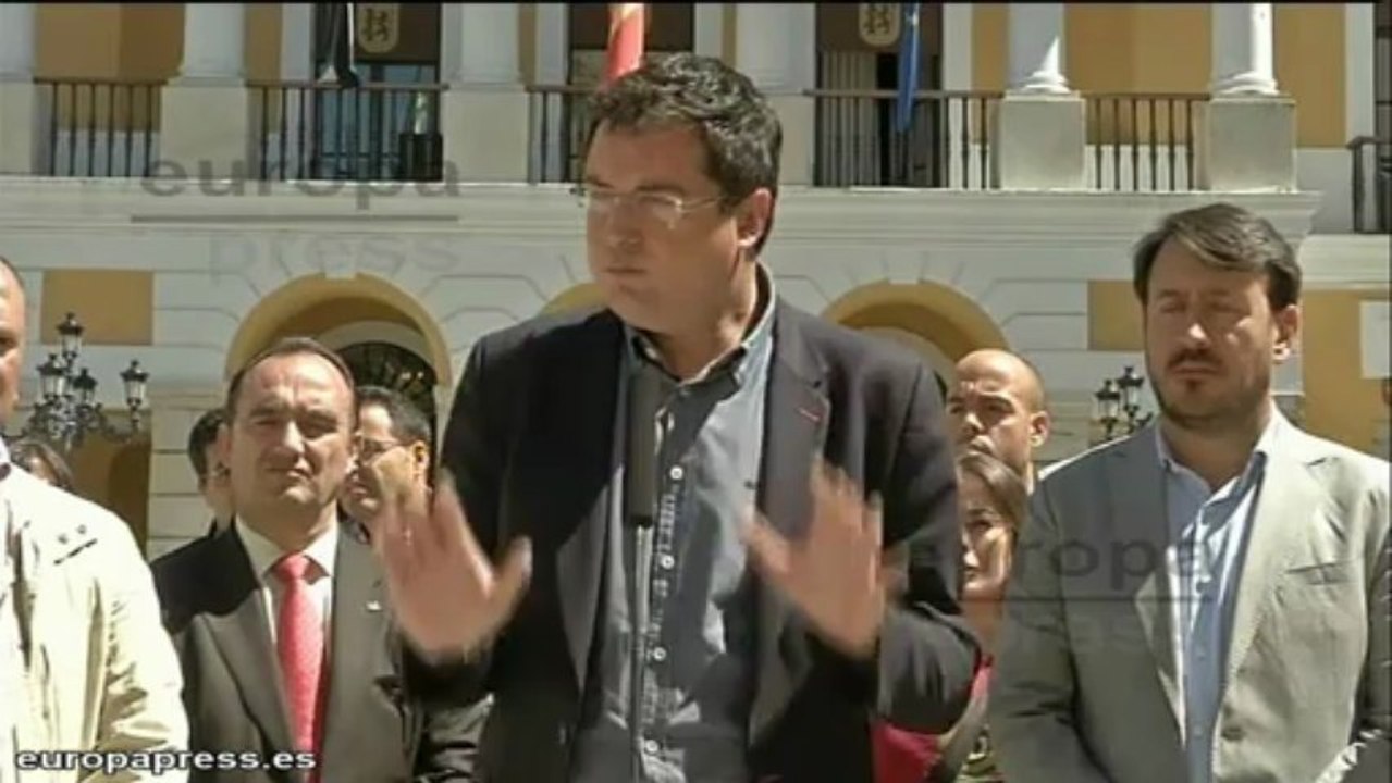El PSOE "no va a tolerar" un recorte en pensiones