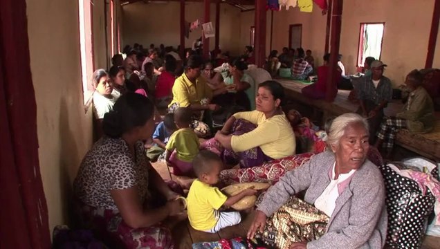 Myanmar Muslims want peace after riots hit the town