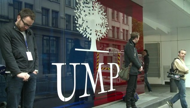 Europe : Copé dénonce les effets de manche de François Hollande