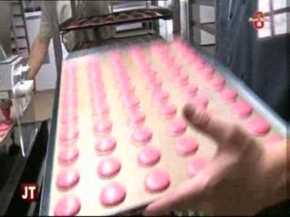 Record de la plus haute pyramide de macarons (Léman)