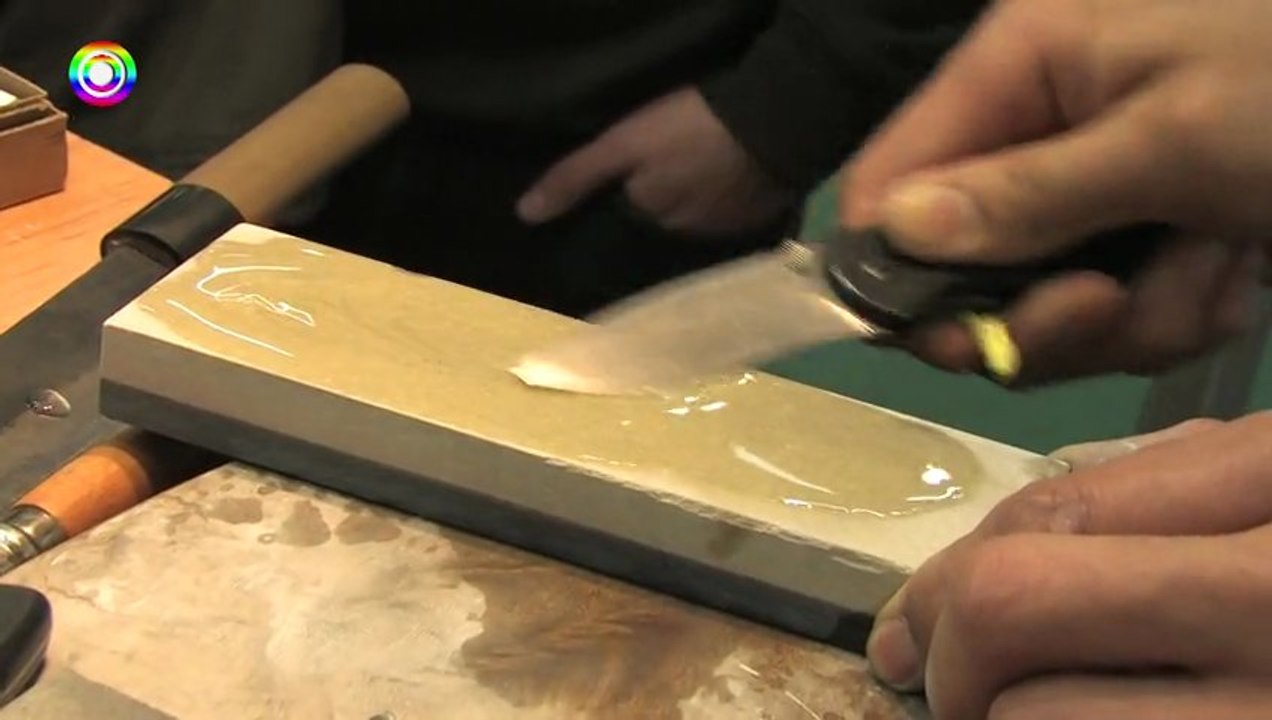 Messer + Klingen - Schärfen mit dem Belgischen Brocken