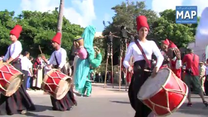 أزلاي بزوغ الفجر في عرض موسيقي بأحد شوارع أكدال بالرباط