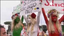 Femen warns Muslim countries over sexism