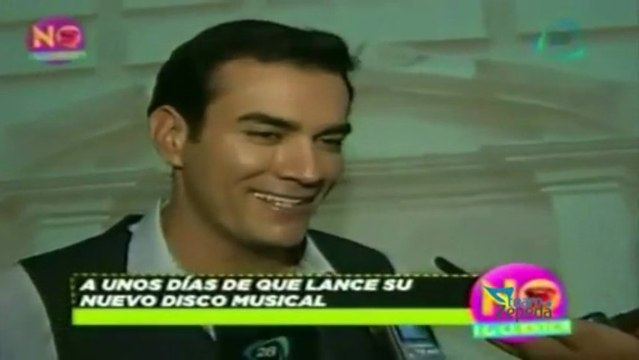 David Zepeda @davidzepeda1 está a pocos días de lanzar su disco || NLC