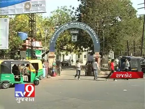 Tv9 Gujarat - Mother abandons new born in hospital after giving birth