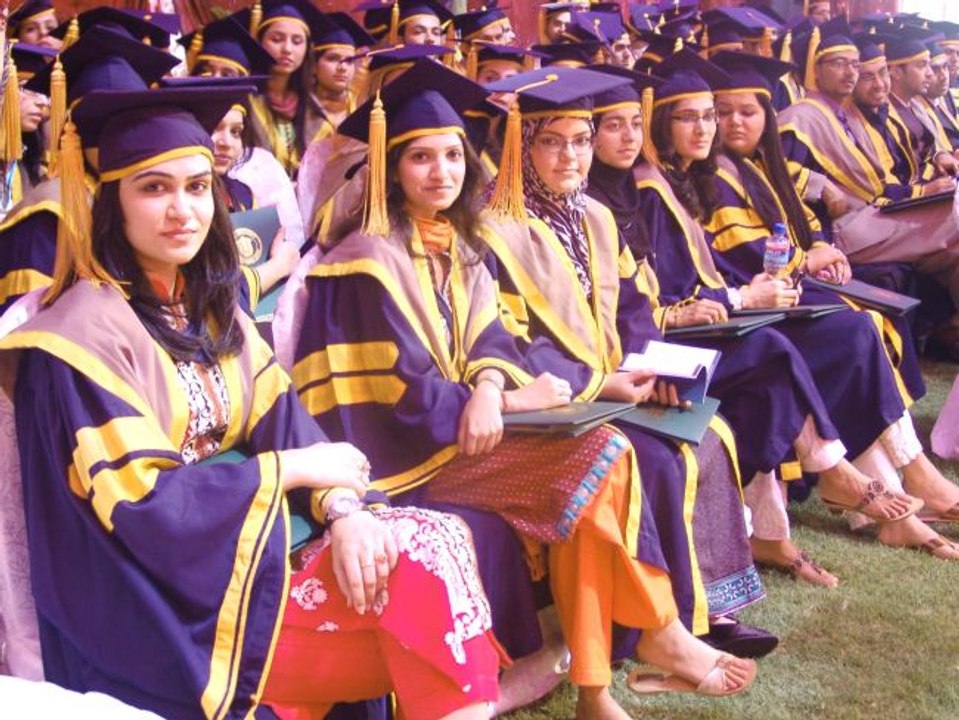 Hajvery University convocation 2012